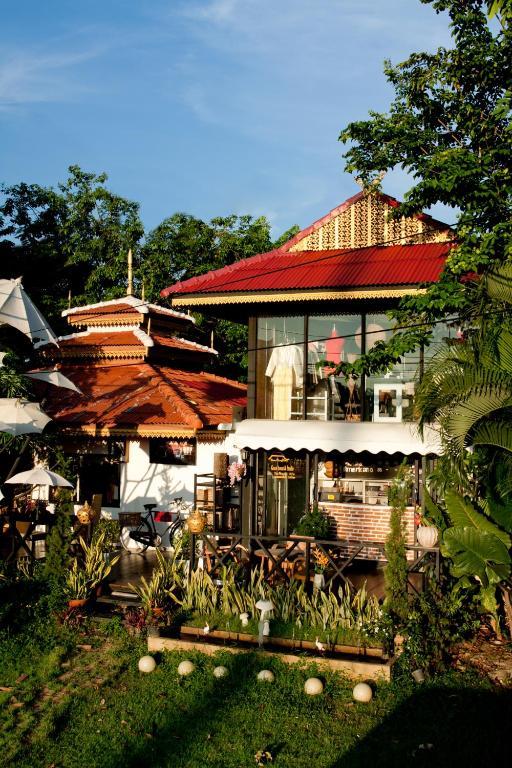 Baan Puang Petch Hotell Chiang Mai Exteriör bild